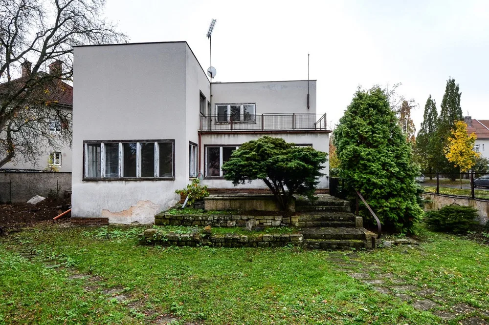 Majitelé jedinečné vily Jiřího Freunda plánují její postupnou rekonstrukci, pomůže jim i město