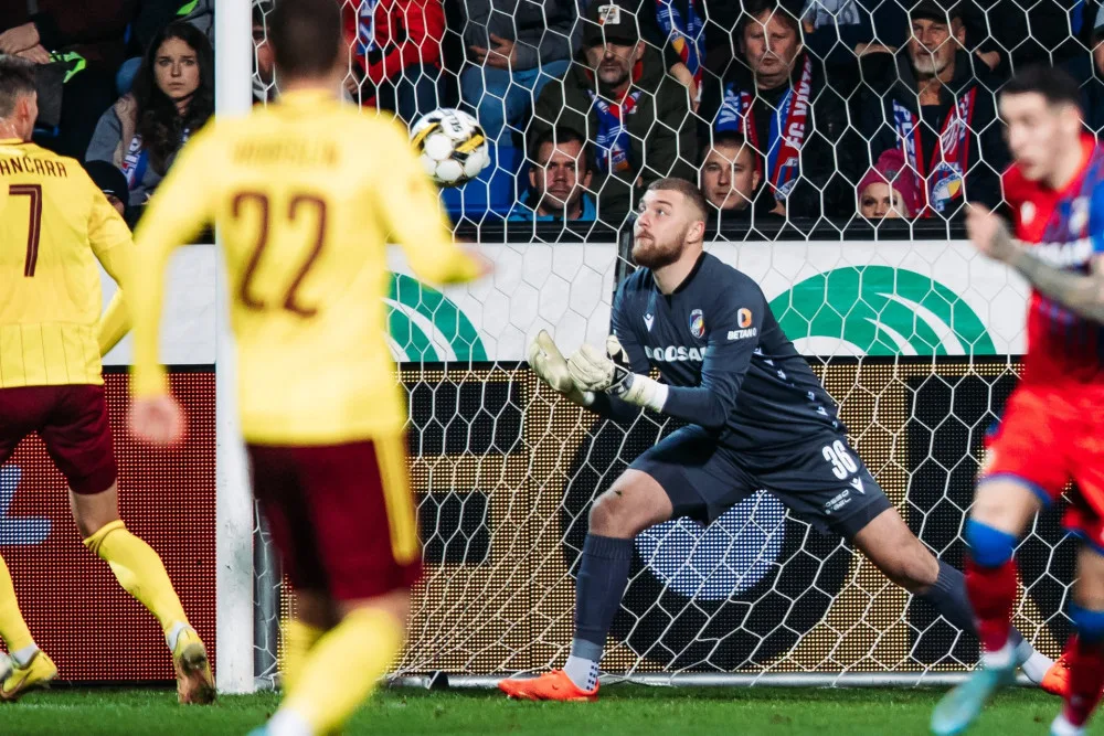 Sparta ve šlágru porazila Plzeň a ukončila její sérii 35 vítězných zápasů v nejvyšší domácí soutěži