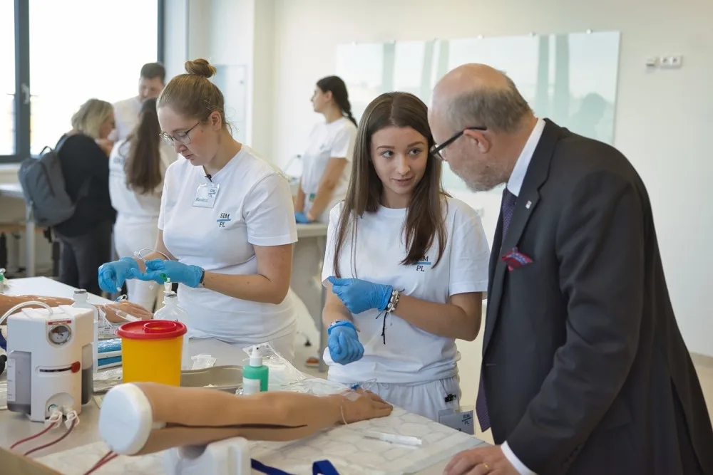 Nový kampus Lékařské fakulty v Plzni se pyšní moderním zázemí a špičkovými technologiemi