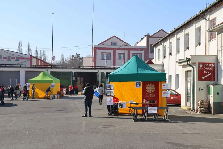 Sklad charity v Cukrovarské