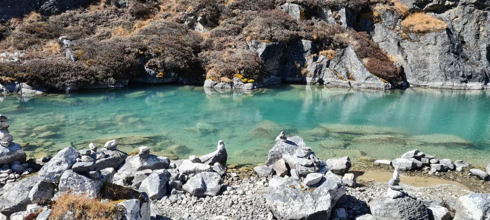 SAMA V NEPÁLU: Gokyo lakes jsou jako nepálské Lago di Garda