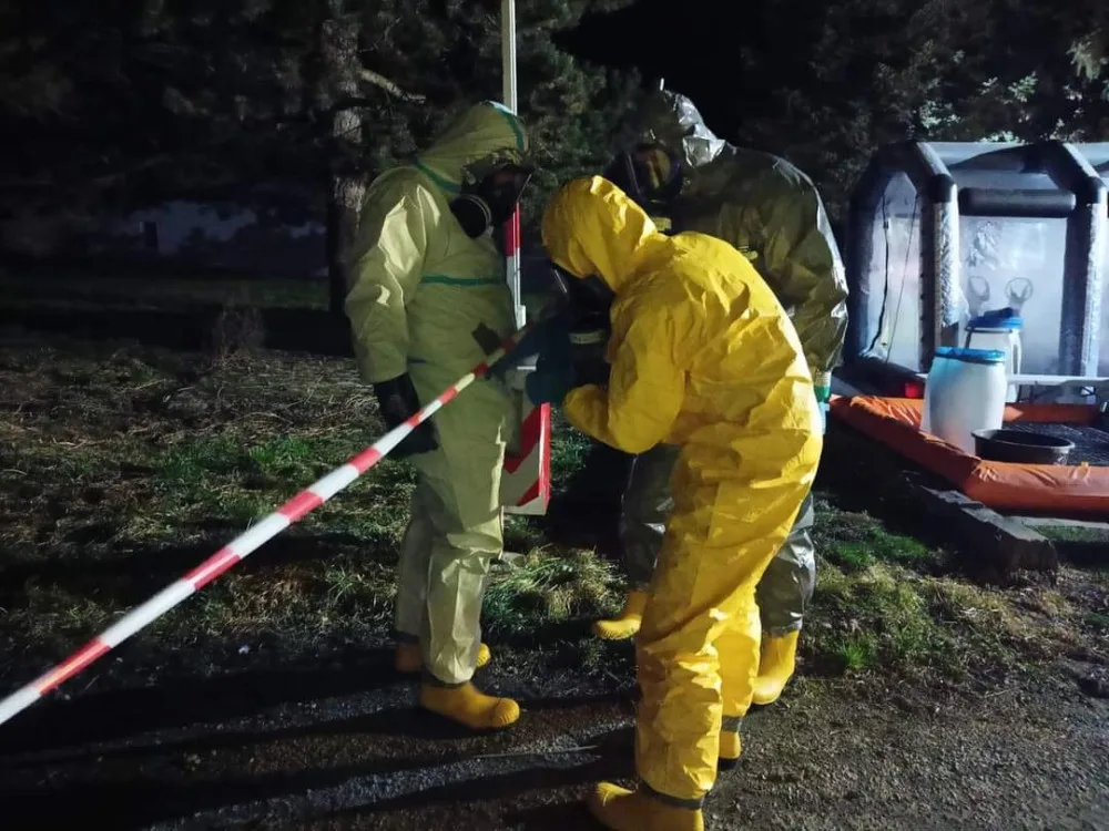 Z drůbežárny do kafilerie putovala už čtvrtina slepic z obřího velkochovu zasaženého ptačí chřipkou