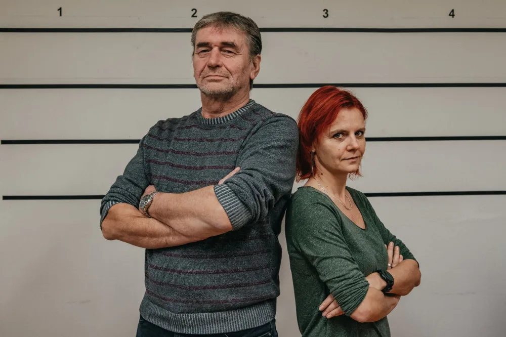 Kapitánka Michaela Nosková a její kolega kapitán František Müller představí veřejnosti závažné kauzy
