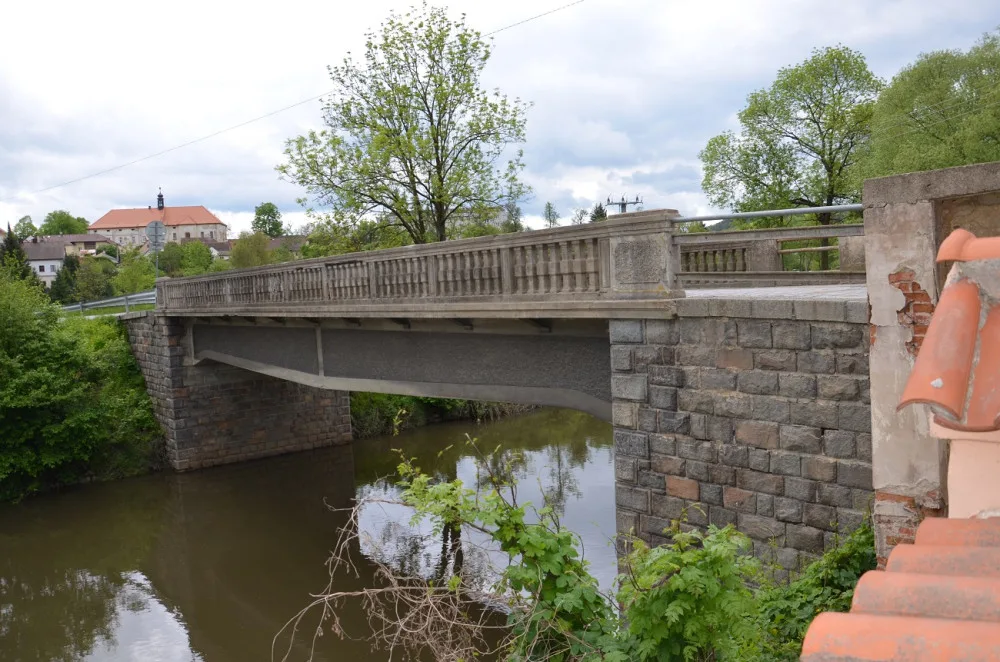 Štěnovice, silniční most