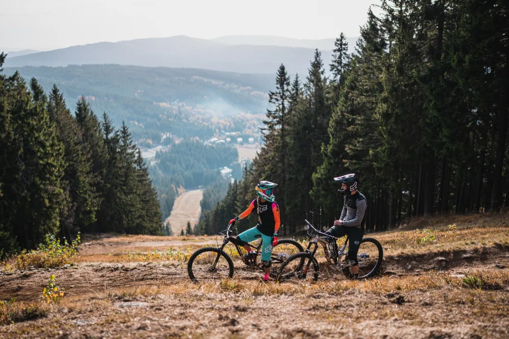 Šumavský Ski&amp;Bike Špičák startuje letní sezonu o šest týdnů dříve než loni, otevře také novou restauraci