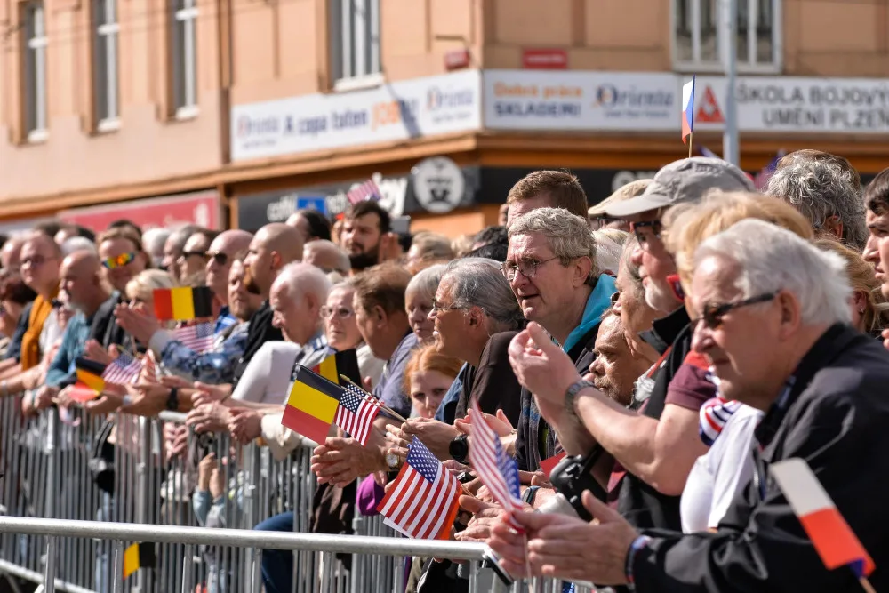 Plzeňané si při pietním aktu u pomníku Díky, Ameriko! připomněli osvobození, poprvé bez veteránů