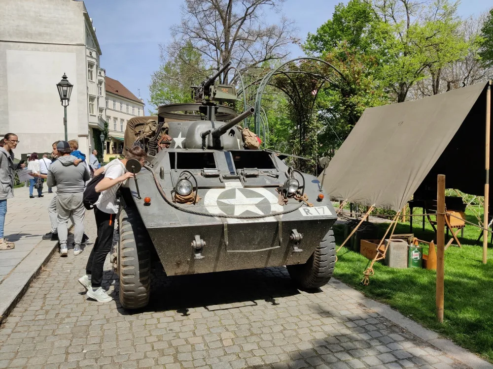 Plzeňské čtyřdenní Slavnosti svobody si nenechaly ujít desítky tisíc lidí, hojná účast byla i v Rokycanech