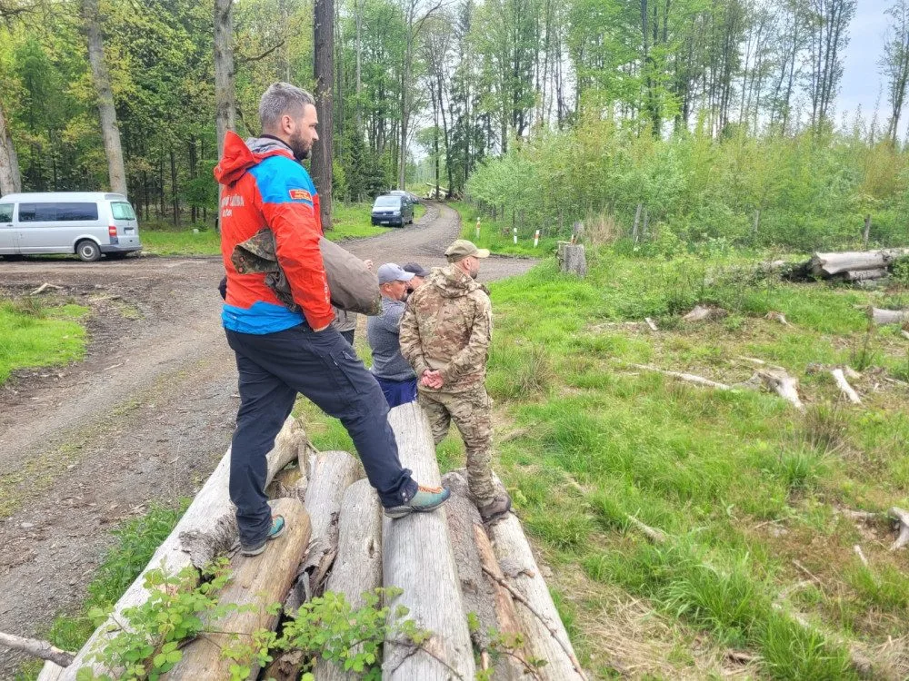 Čeští kynologové učili kolegy z Německa s novým systémem Pátrač, impulzem pro jeho vývoj byl případ osmileté holčičky