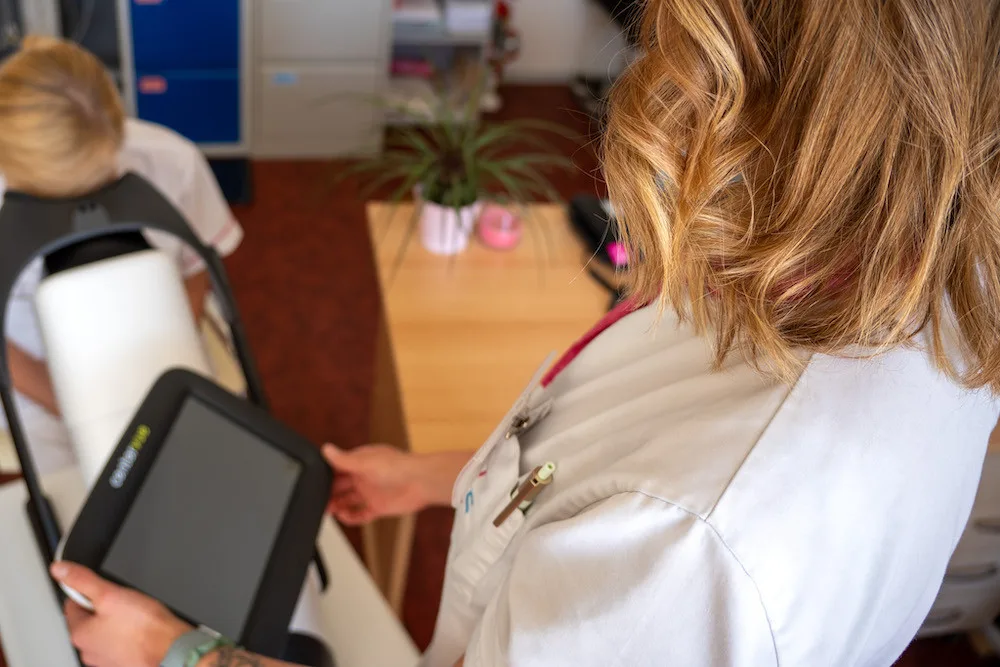 Vyšetření očí diabetiků bez rozkapání, rychle a spolehlivě, vzkazují lékaři z EUC Kliniky Plzeň