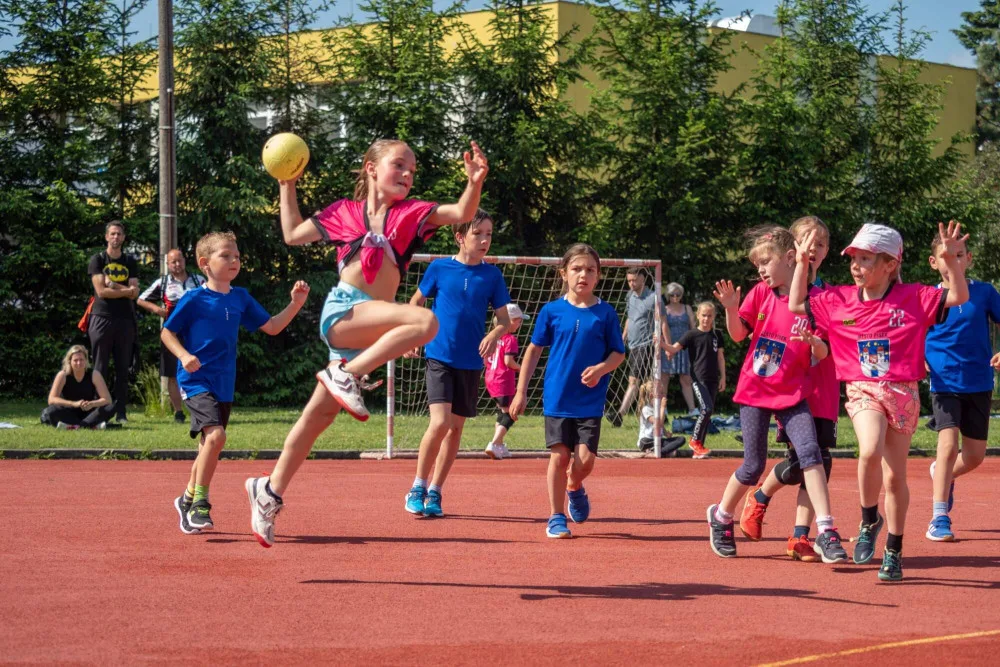 Na SUMMER PARKU vystoupí Jakub Kohák i hvězdy Ordinace v růžové zahradě. Vyhrajte vstupenky