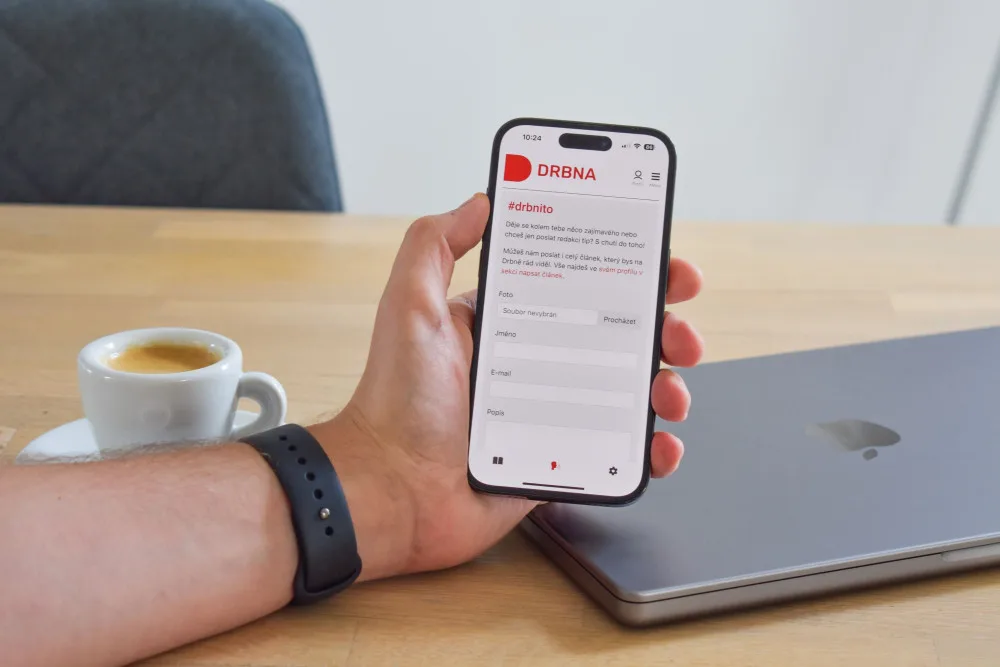 Mobilní aplikace Drbny nabízí nové funkce