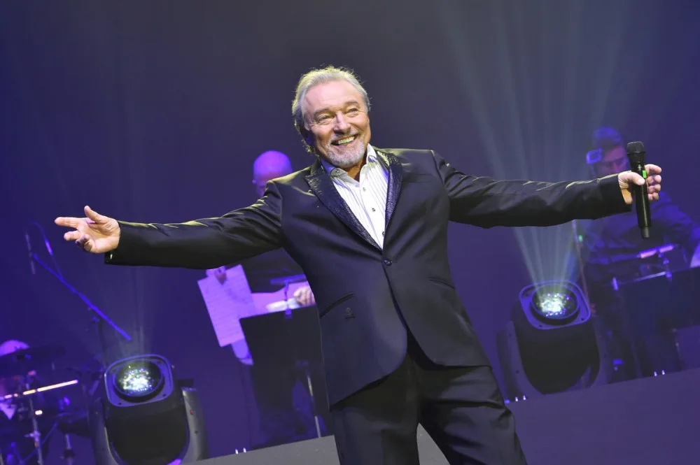 Karel Gott na bratislavském koncertě v lednu 2018, zdroj: oficiální stránky Karla Gotta