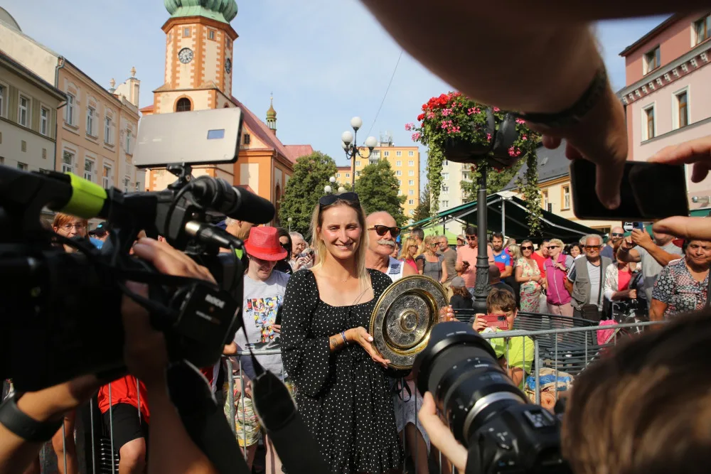 Markéta Vonroušová na setkání s fanoušky v rodném Sokolově, foto: Michael Rundu z Muzea Sokolov