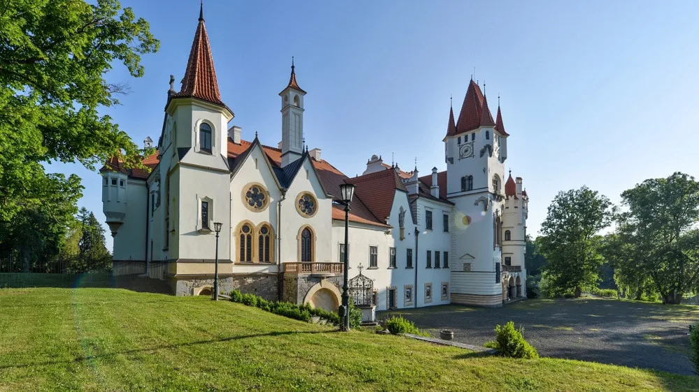 Romantický zámek Žinkovy je na prodej za 200 milionů korun. V minulosti jej vlastnil rod Lobkowitzů nebo rodina Škodů