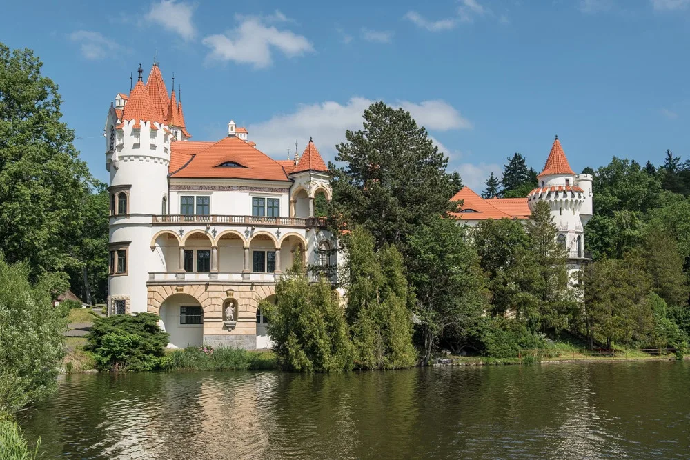 Romantický zámek Žinkovy je na prodej za 200 milionů korun. V minulosti jej vlastnil rod Lobkowitzů nebo rodina Škodů