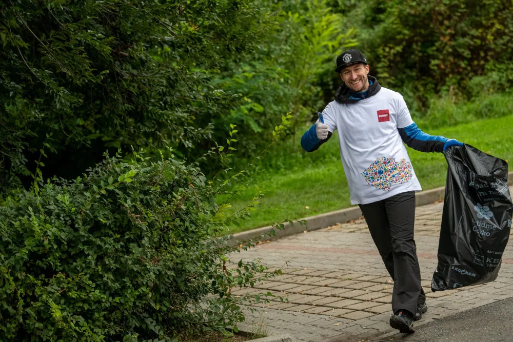 Být dobrým sousedem znamená i uklízet své okolí