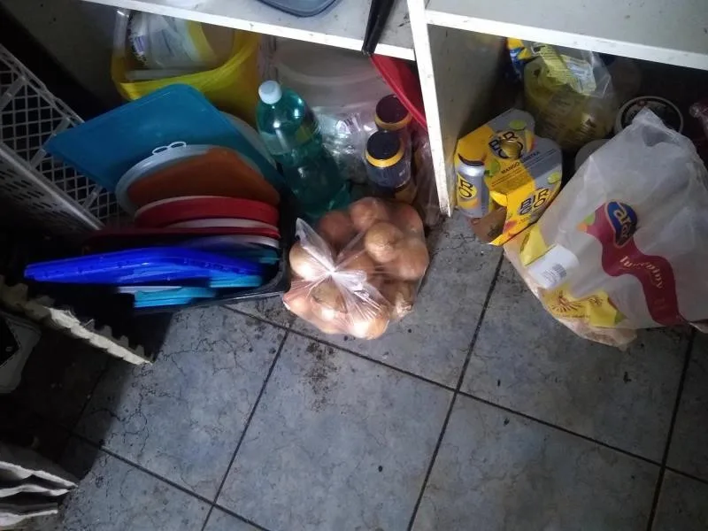 Prostory bistra v době, kdy tam byla na kontrole inspekce