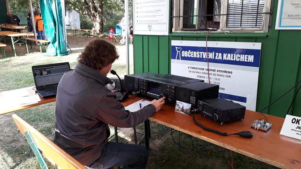 Klub radioamatérů s dlouholetou tradicí bojuje za pozemek, na kterém mají základnu a kde pořádají akce pro veřejnost
