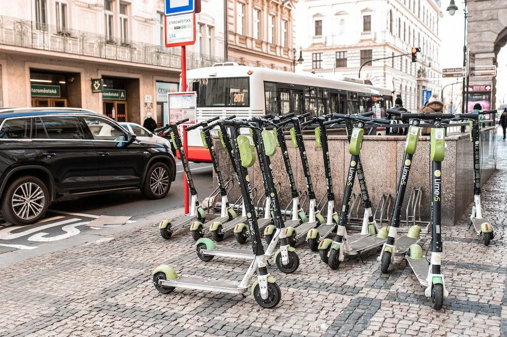 S elektrokoloběžkami bojuje hlavně Praha a Brno