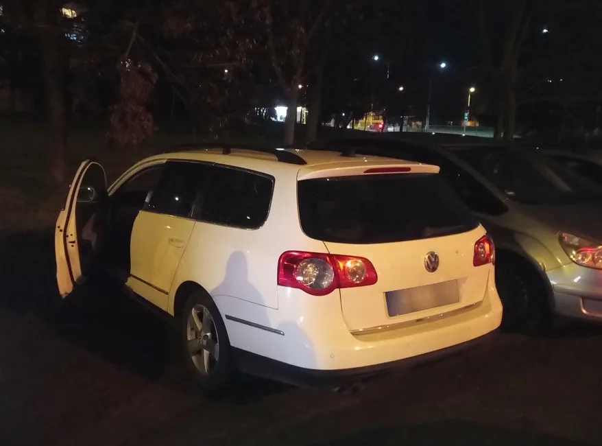 Mnozí řidiči nechají otevřené dveře nebo okna svých automobilů a odejdou
