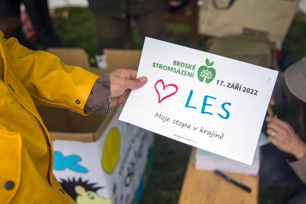 Loňského stromsázení v Brdech se zúčastnily tři tisíce dobrovolníků