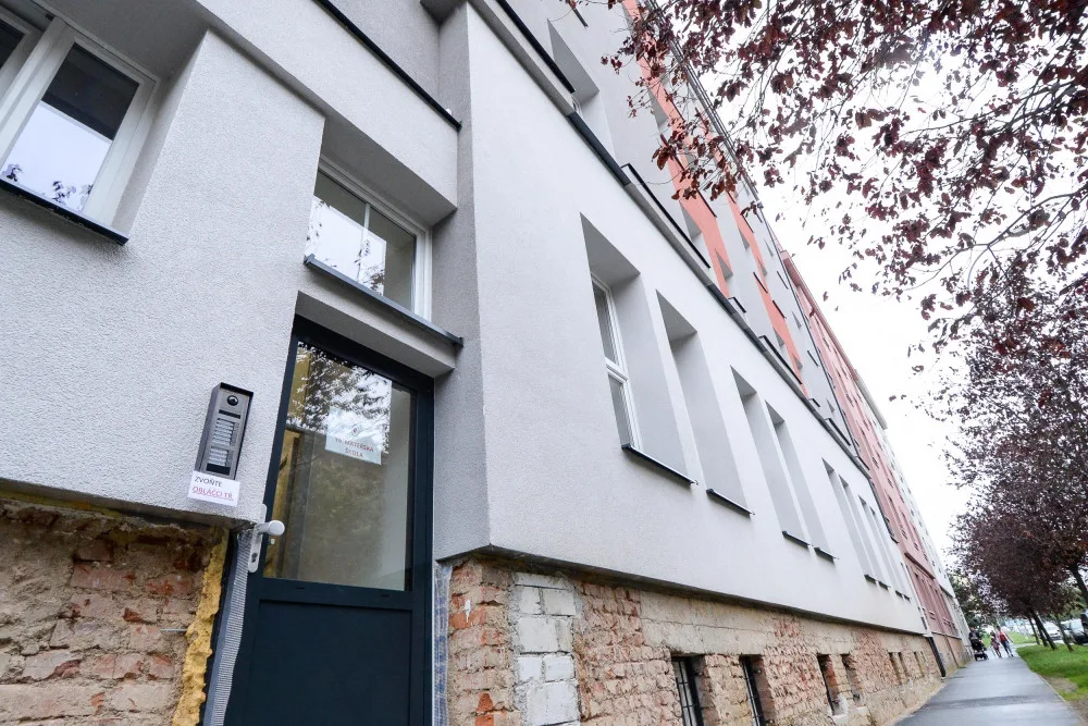 Město opravilo za 11 milionů mateřskou školku, na stejné adrese ještě vznikne 40 bytů pro občany Plzně