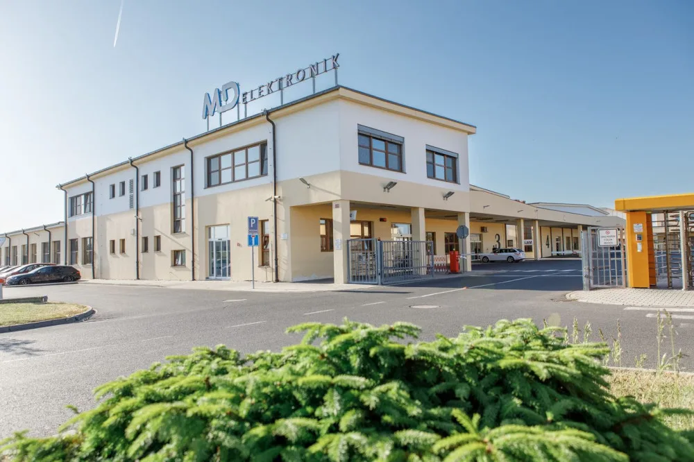 MD Elektronik, světový lídr pro přenos dat v autech. Společnost se specializuje na automatizaci a inovace
