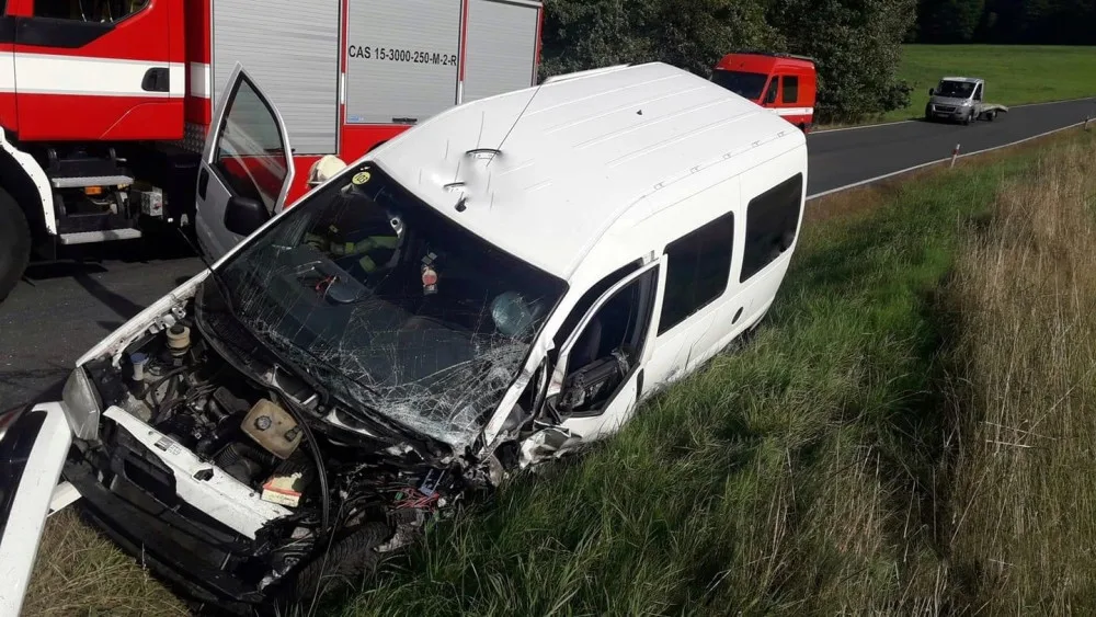 U Plánice se střetly dva automobily