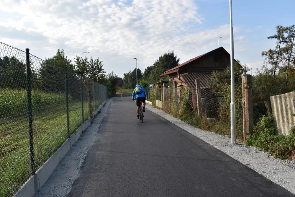 Cyklistům i pěším už slouží nová část trasy greenway Mže mezi ulicemi Pod Vinicemi a Radčická za 4,3 milionu