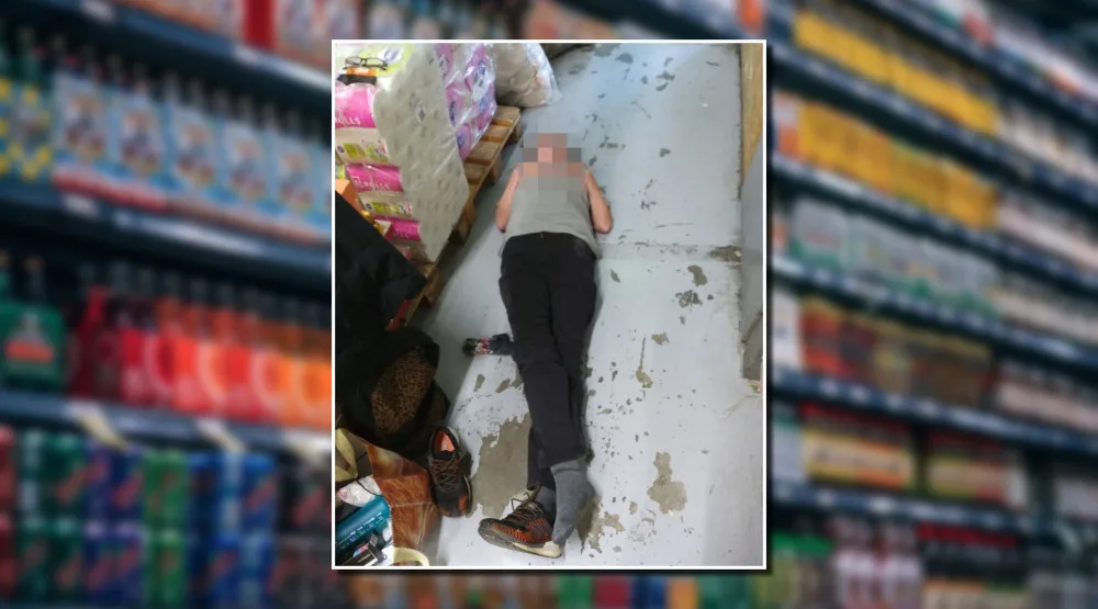 Pracovnice ostrahy prodejny se během pauzy na oběd opila do němoty. Našli ji ležet vedle palet se zbožím