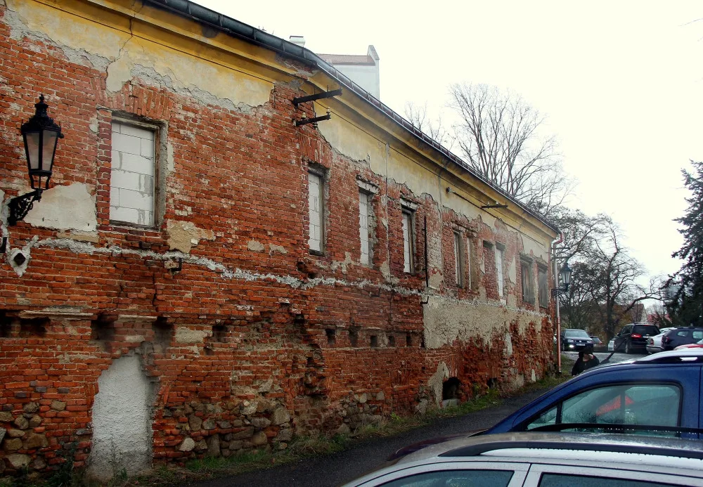 Rekonstrukci bývalého jezuitského semináře a pozdější sodovkárny za stovky milionů chystá město Klatovy
