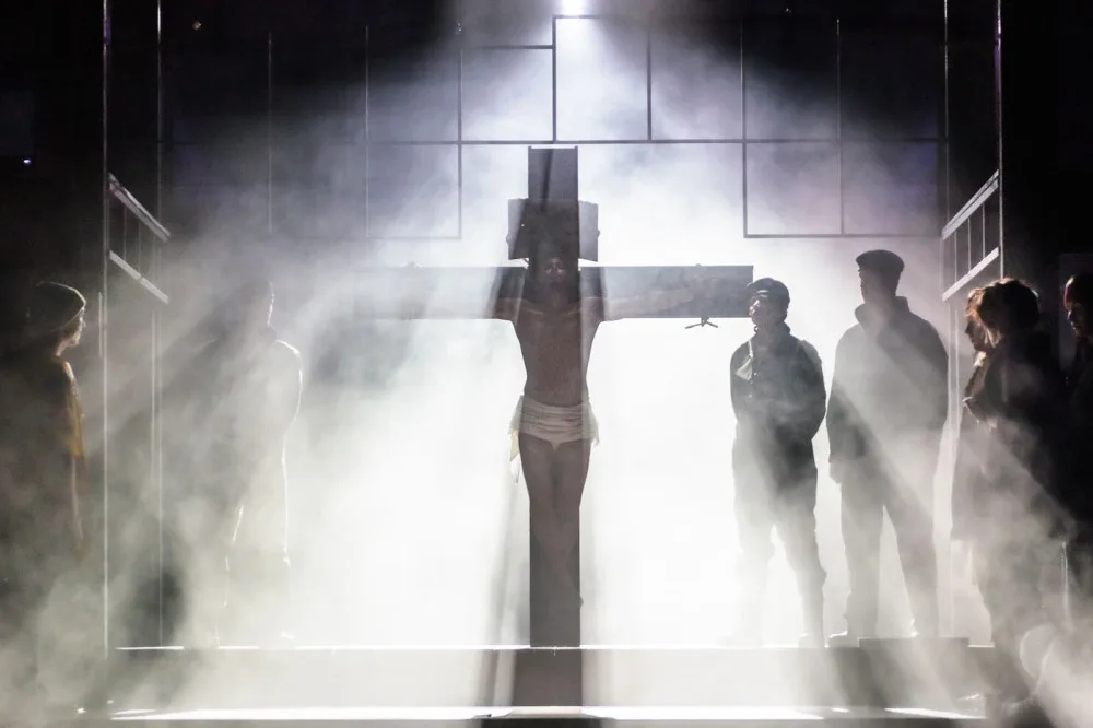 Legendární muzikál Jesus Christ Superstar uvede v premiéře Divadlo J. K. Tyla. Vstupenky mizely závratnou rychlostí