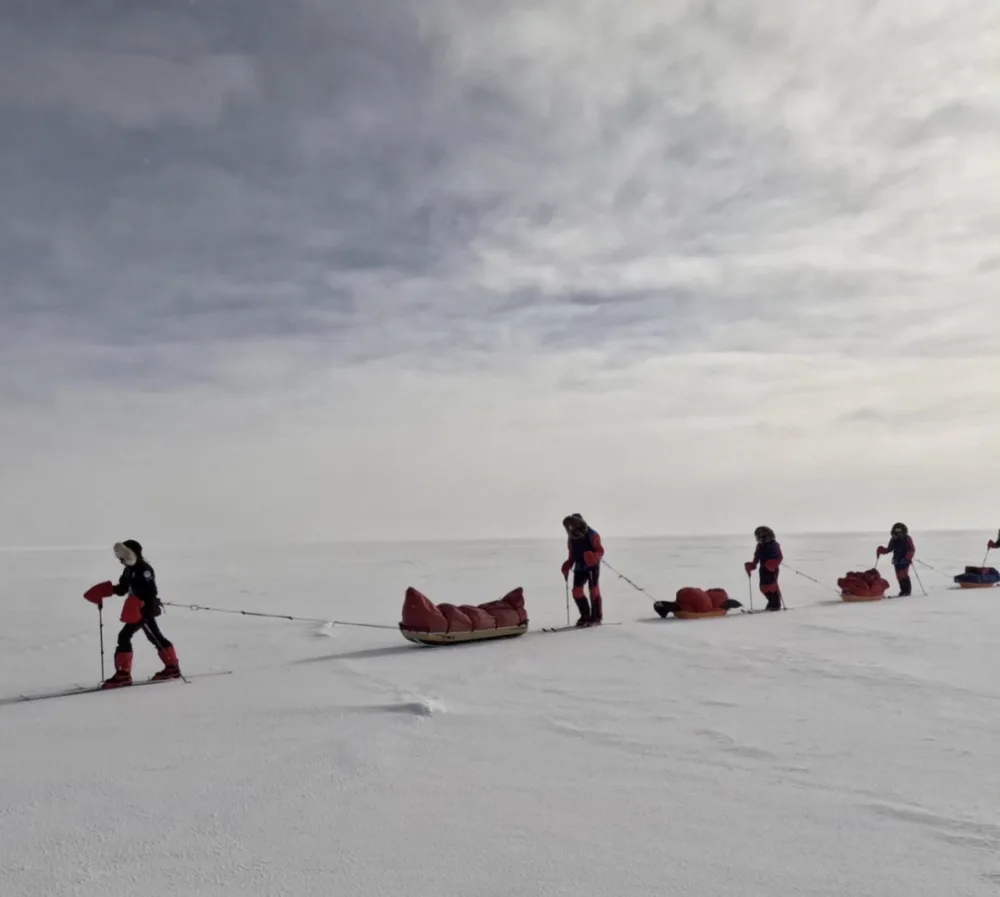 Loni zdolala zubařka z Přeštic jako teprve třetí Češka Mount Everest. Teď dobyla Jižní pól a čeká ji výstup na nejvyšší horu Antarktidy