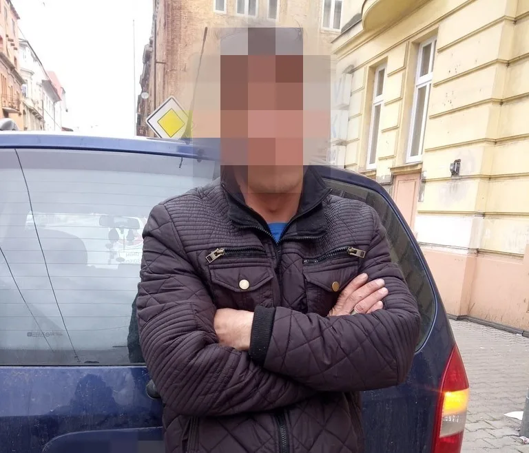 Z běžného dopravního přestupku se vyklubalo podezření z trestného činu
