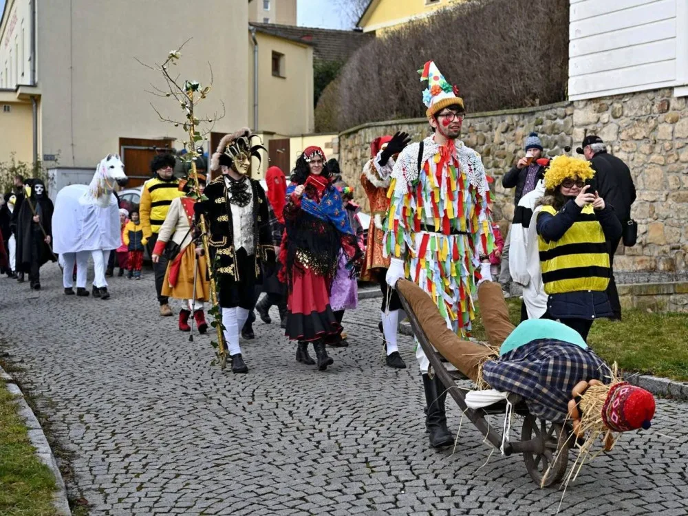 Tradiční masopust znovu připomene populární bláznové dny v plzeňském Bolevci