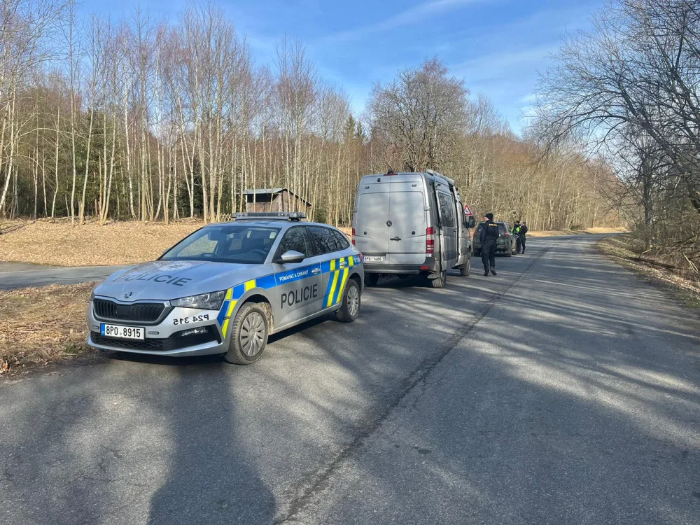Cizinecká policie kontrolovala ubytovny, firmy zaměstnávající cizince a zabývala se i nelegální tranzitní migrací