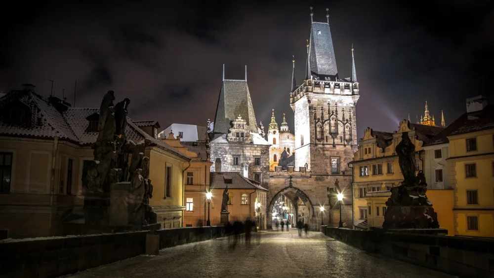 prague-1168302_1280