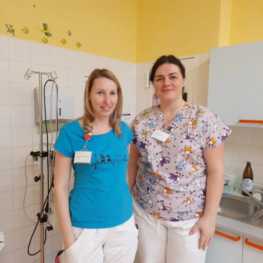 Budoucí zdravotní sestry z Německa vykonávají praxi na pediatrickém oddělení v Domažlické nemocnici