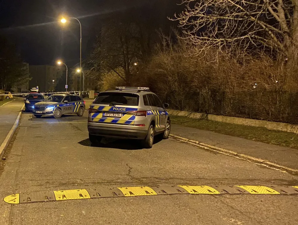 Policie dopadla muže, který dal před dveře bytovky krabičku s výbušninou, chtěl se mstít