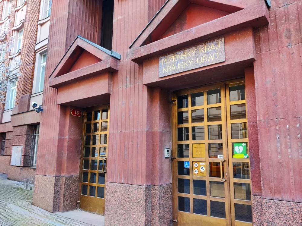 Plzeňský kraj dá dva miliony ukrajinskému městu Kolomyja na dostavbu sirotčince