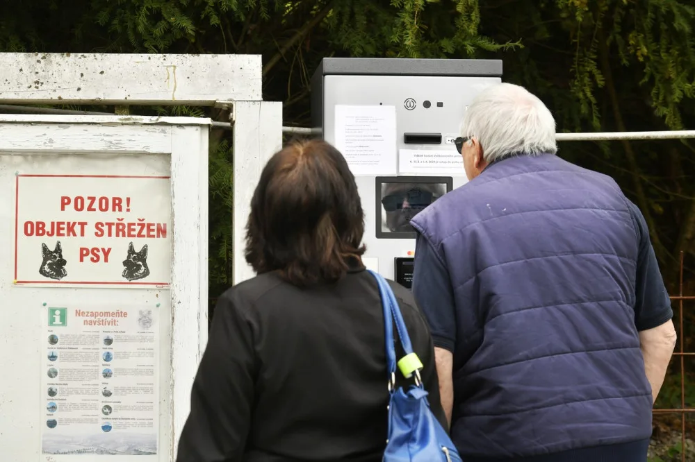 Na zámku Kozel už zpoplatnili za 60 Kč vstup do parku
