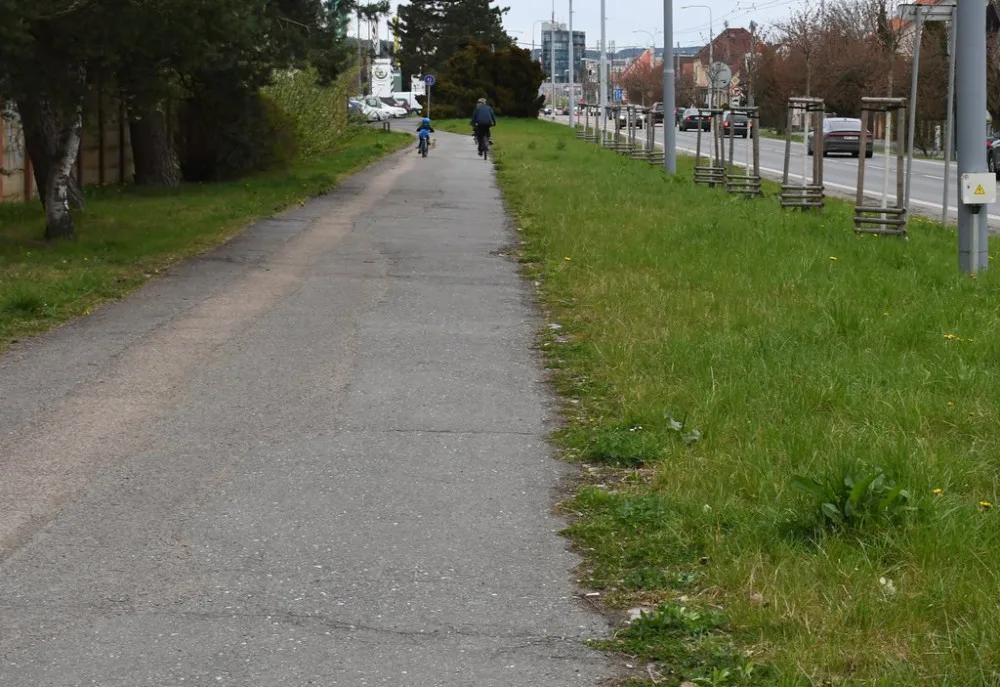 Město opraví 700 metrů stezky pro pěší a cyklisty, akce vyjde na tři miliony