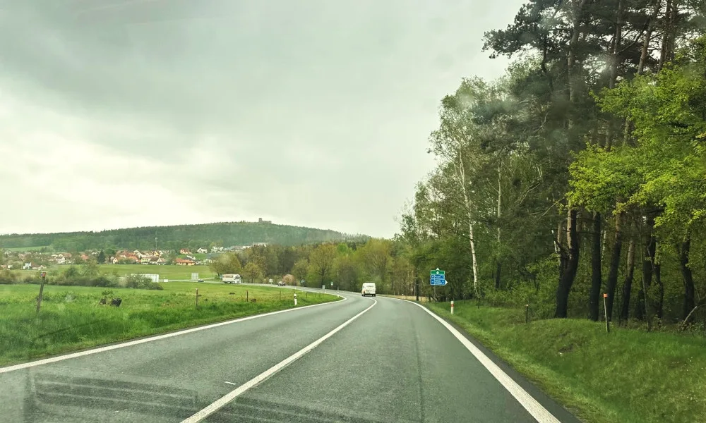 Startuje úprava extrémně nebezpečných křižovatek na silnici I/20 nad Losinou. Jde o místa častých nehod