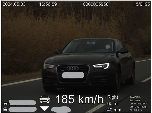 Rekordman se prohnal s Audi kolem policejního radaru rychlostí 185 km/h. Okamžitě přišel o řidičák