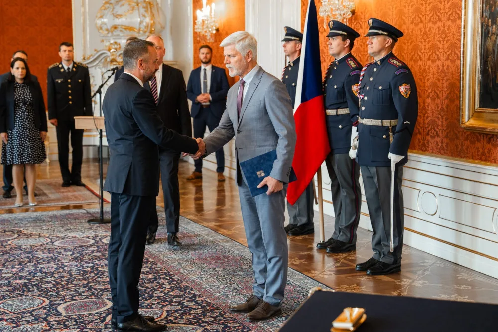 Prezident Petr Pavel jmenoval ministrem pro vědu poslance Marka Ženíška (TOP 09) z Plzně