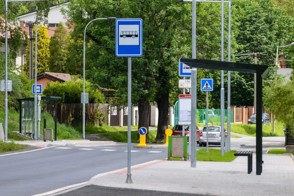 V plzeňském Ráji je díky úpravám komunikace a zastávek bezpečněji