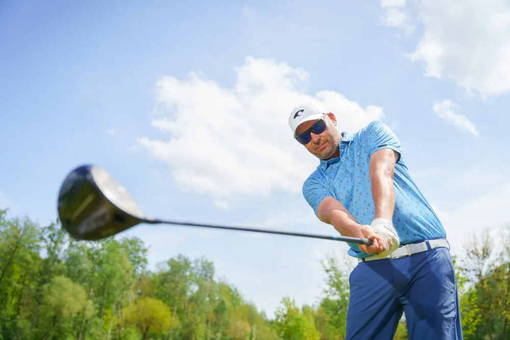 size4-17174024607304-207-kdyz-se-setkaji-hraci-golfu-s-legendami-rocku-blizi-se-dalsi-rocnik-legendarniho-turnaje-lb-open-202