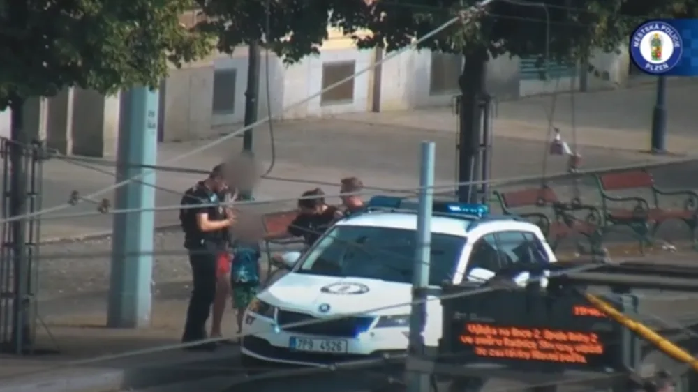 Chlapeček omylem ujel svému otci jiným autobusem MHD. Následovala blesková záchranná akce