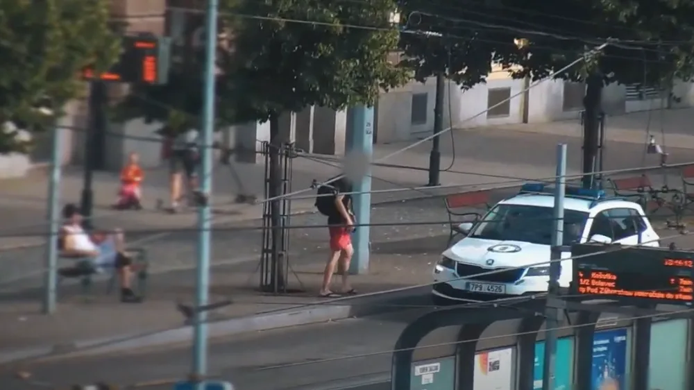 Chlapeček omylem ujel svému otci jiným autobusem MHD. Následovala blesková záchranná akce
