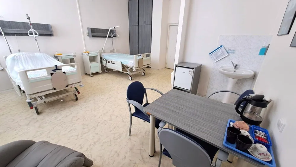 Rokycanská nemocnice opravovala lůžkové stanice. Pacienti budou mít víc světla a klidu